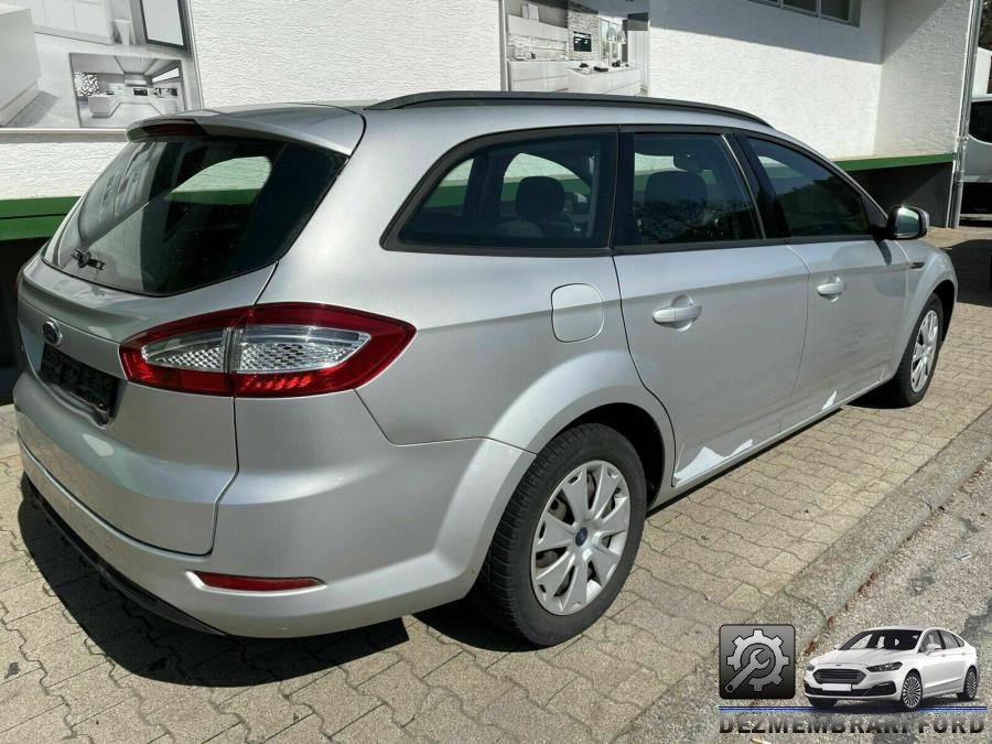 Stalp fata ford mondeo 2010